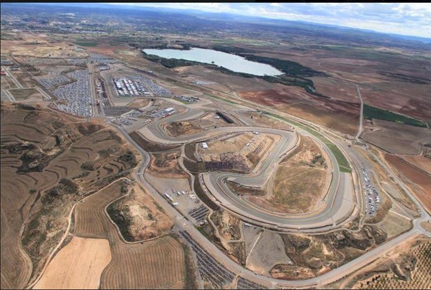photo aérienne circuit aragon